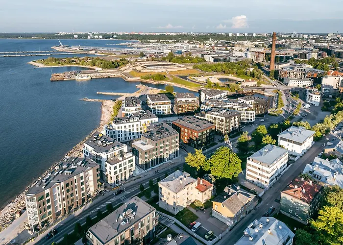 Luxury Seaside Penthouse With A View Of The Old Town Apartment *