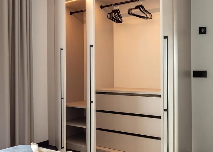 Luxury Seaside Penthouse With A View Of The Old Town Apartment *