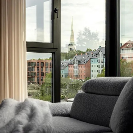 Luxury Seaside Penthouse With A View Of The Old Town Apartman Tallinn